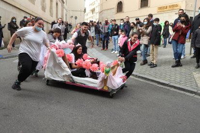 Otro de los ‘bólidos’ en plena carrera.