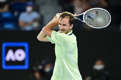 Medvedev després de ser derrotat per Nadal: