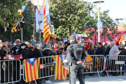 La manifestación convocada por la ANC contra la visita del rey Felipe VI a Barcelona.