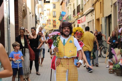 El actor Roger Pera habló en la plaza Francesc Pujol del doblaje.