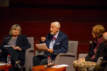 Vallverdú se ganó al público con sus anécdotas vitales y consejos.