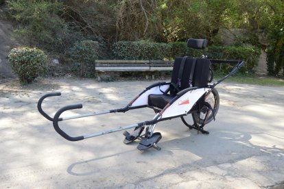 La silla Joëlette, su transporte.