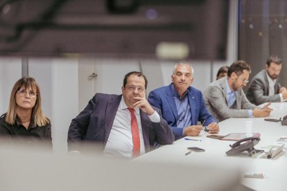 La Generalitat assumeix aquest mes la gestió d'alertes a mòbils per emergències