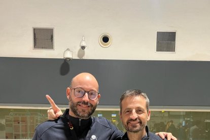 Sergi Llurba i Lluís Biosca, amb els trofeus conquerits