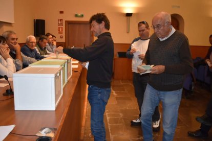 Amadeu Ros, reelegit president dels regants del Canal d'Urgell