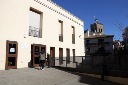 La meitat dels ucraïnesos que van arribar fa un any a Guissona fugint de la invasió russa segueixen al municipi