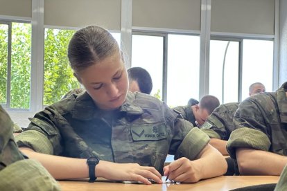 Primeras imágenes de la princesa Leonor en la Academia General Militar de Zaragoza