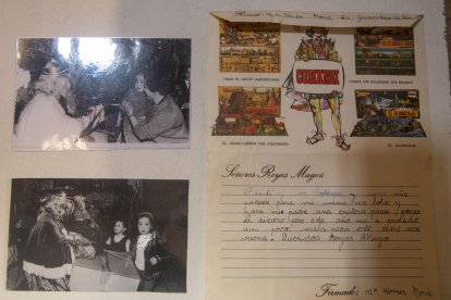 Antiguas cartas. La muestra expone cartas enviadas entre 1959 y 1980, la gran mayoría escritas en castellano.