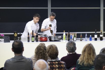 Els premiats amb l’exconseller Giró, el president de la comarca i l’alcaldessa de les Borges.