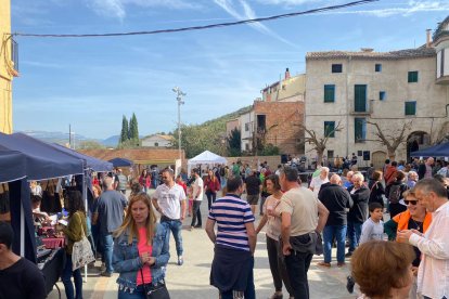 Granadella. Demostración de cómo se elaboraba el aceite hace un siglo.
