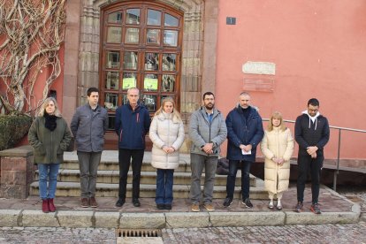 Tàrrega. La consellera d’Igualtat, Tània Verge, va participar en la concentració a Tàrrega per l’aniversari de la invasió d’Ucraïna per part de Rússia i la va qualificar d’“atac frontal als drets humans”.