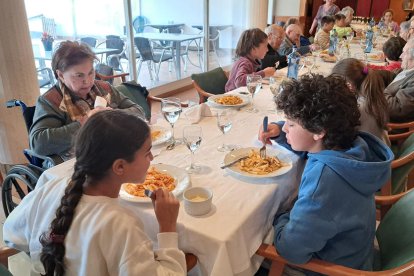 Una de las charlas a las que asistieron los jóvenes y los mayores durante los dos días.