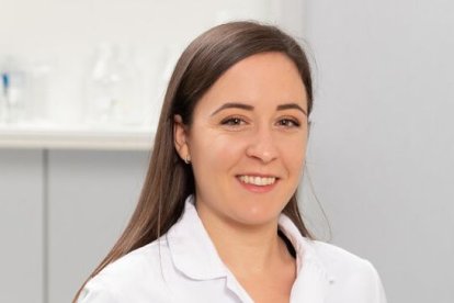 Carolina Climent, per la seva tesi doctoral Conceptualization of poor sleep quality in the context of fibromyalgia: from patient experience to management (2022).