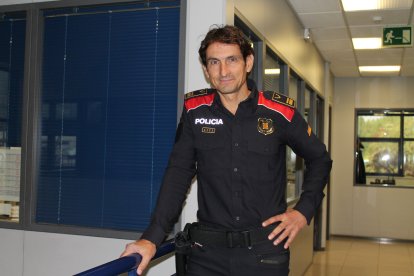 El llavors president de la Generalitat, Jordi Pujol, va ser l’encarregat d’inaugurar la comissaria.