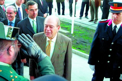 El llavors president de la Generalitat, Jordi Pujol, va ser l’encarregat d’inaugurar la comissaria.