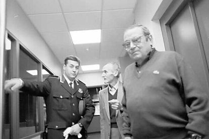 El llavors president de la Generalitat, Jordi Pujol, va ser l’encarregat d’inaugurar la comissaria.