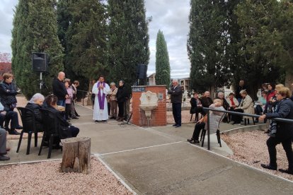 Torrelameu. Misa para conmemorar a los que ya no están.