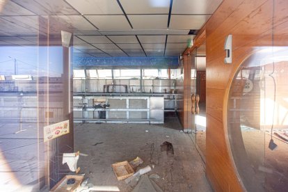 Estado actual de la discoteca Big Ben de Golmés.