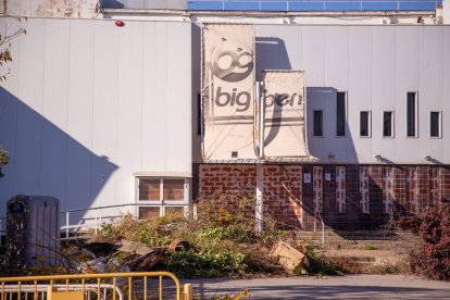 Estado actual de la discoteca Big Ben de Golmés.