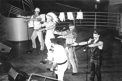 Una banda londinenca va ressuscitar els Village People