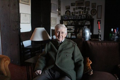 florejacs. El castell de Florejacs a la Segarra, situat a uns 10 quilòmetres de Guissona.