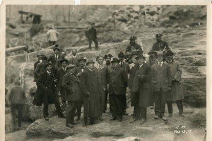 seròs. Treballs de condicionament del terreny per a la construcció del canal de Seròs el 1913.