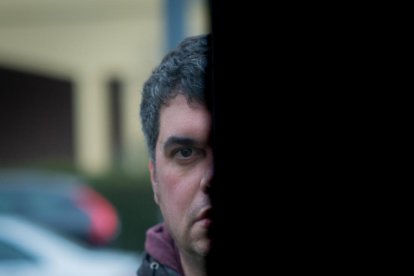 Lectora voraç, finalment va decidir-se per escriure. Quaderns, publicada per Llibres del delicte, va ser la seua primera novel·la. Una obra coral ambientada en un petit poble de les Garrigues que Solé, nascuda a Alfés i veïna dels Torms, va asse ...