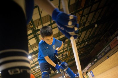femení. El club vol fomentar i consolidar la presència de noies al Llista per fer un equip professional a llarg termini.