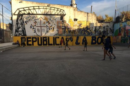 Barcelona. La ciutat dels editors s’ha trobat finalment amb la ciutat dels lectors, va escriure algú amb motiu de la FIL 2019. Barcelona ha tingut un gran protagonisme a la Fira, amb tota mena d’exposicions i de concerts.