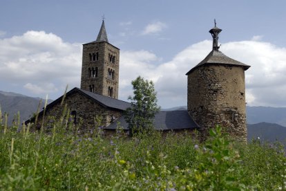 Pianos a quatre mans. Els pianistes Carles Marigó i Marco Mezquida presentaran el seu projecte a quatre mans Les set fulles del faig a l’església de Son.