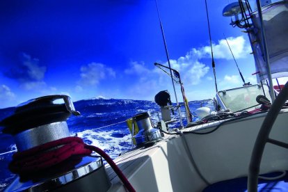 el vaixell. El ‘Lluiton’ ha estat un dels herois de la volta al món, ja que va haver de sortejar grans onatges durant la travessa.