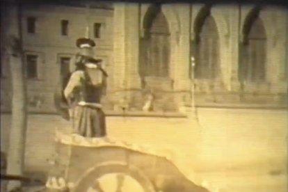 Cavalcada del 1929 en una filmació fins fa poc inèdita.