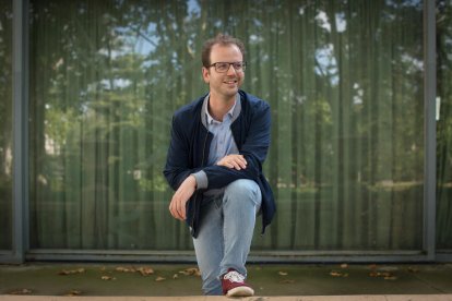 Néstor Bayona: “M’atreu el talent d’expressar música sense un instrument, inspirar els músics i el públic a través del gest”