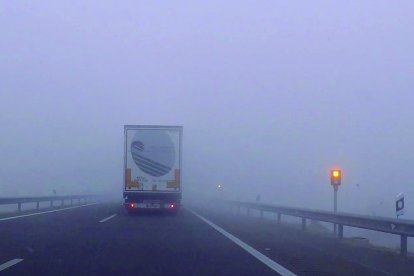Les balises indiquen la presència d’un vehicle a una distància inferior a la de seguretat