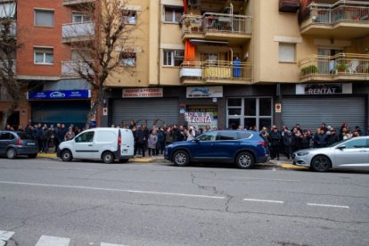 Oratorio polémico en Lleida: vecinos a favor y en contra se manifiestan en el barrio de Cappont
