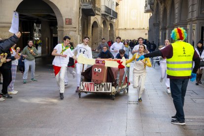 Cursa de Llits del Carnaval de Lleida
