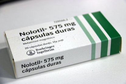 Detalle de una caja de Nolotil de 575 mg