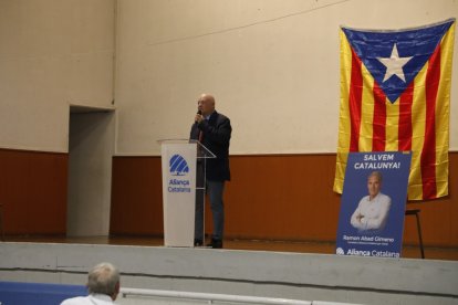 Sílvia Orriols congrega a unas 200 personas en Lleida