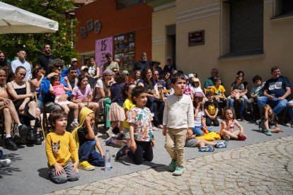 Els més petits van ser els que més van gaudir de les actuacions des de primera línia. - JORGE AGUSTÍN