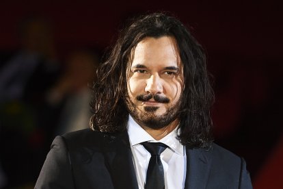 El actor cubano Mario Cimarro asiste a la Gala de Clausura de SICAB 2017 el 18 de noviembre de 2017 en Sevilla, España.