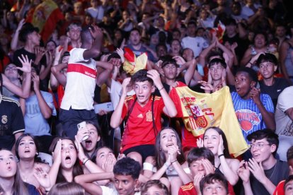 Pantalla gegant a Lleida per veure la final de l'Eurocopa entre Espanya i Anglaterra