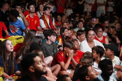 Pantalla gegant a Lleida per veure la final de l'Eurocopa entre Espanya i Anglaterra