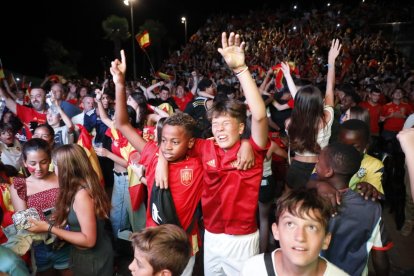 Pantalla gegant a Lleida per veure la final de l'Eurocopa entre Espanya i Anglaterra