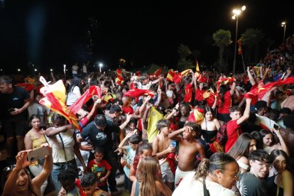 Pantalla gegant a Lleida per veure la final de l'Eurocopa entre Espanya i Anglaterra