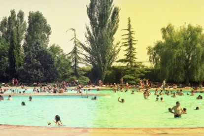 Entrada al vell càmping. Ara, la Paeria preveu que n’hi haurà un de nou.