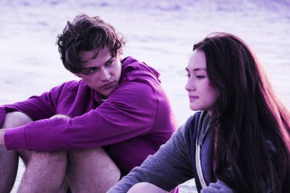 La historia de un romance adolescente durante las vacaciones de verano.