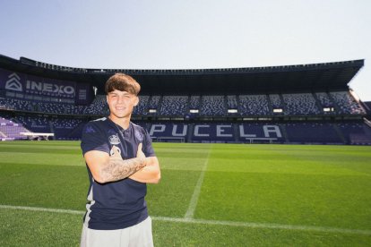 Alin Serban, durant la presentació amb el segon equip del Valladolid