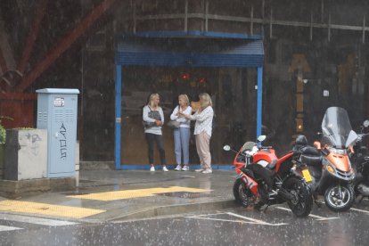 Imágenes de la lluvia en Lleida.