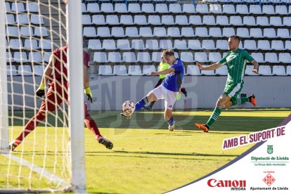 Imatges del partit entre el Lleida CF i la UE Cornellà