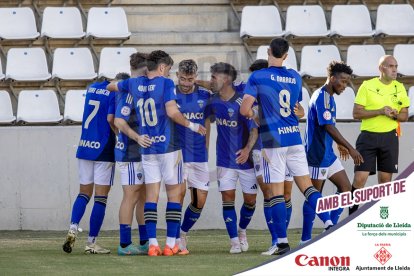 Imatges del partit entre el Lleida CF i la UE Cornellà